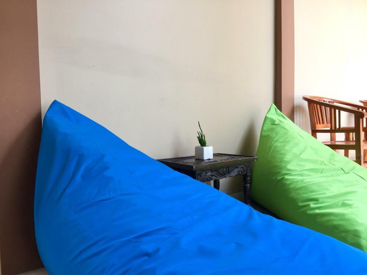 Asta Homestay Karimunjawa Exterior photo